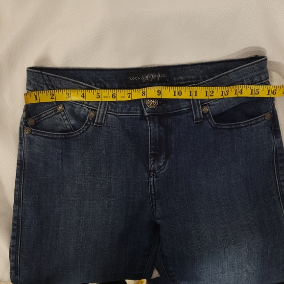 Rock & Republic Kassandra Mid RiseBootcut Jean Women's size 8 - Picture 9 of 15